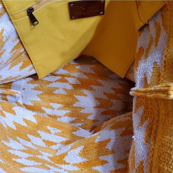 Patricia Nash Woven Chennai Tote - Picture 8 of 14